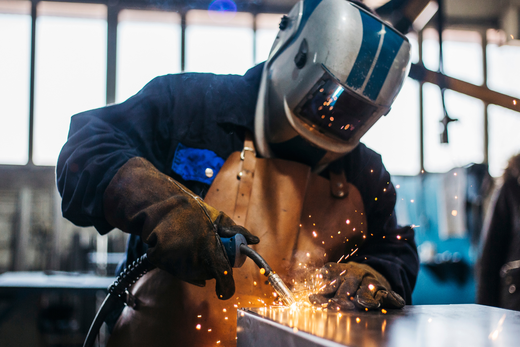 SOLDADOR TIG/MIG AWS- ASTM